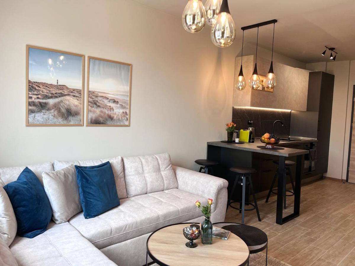 Azur Alegria Studio - Free Parking & Pool Св. Св. Константин и Елена Екстериор снимка