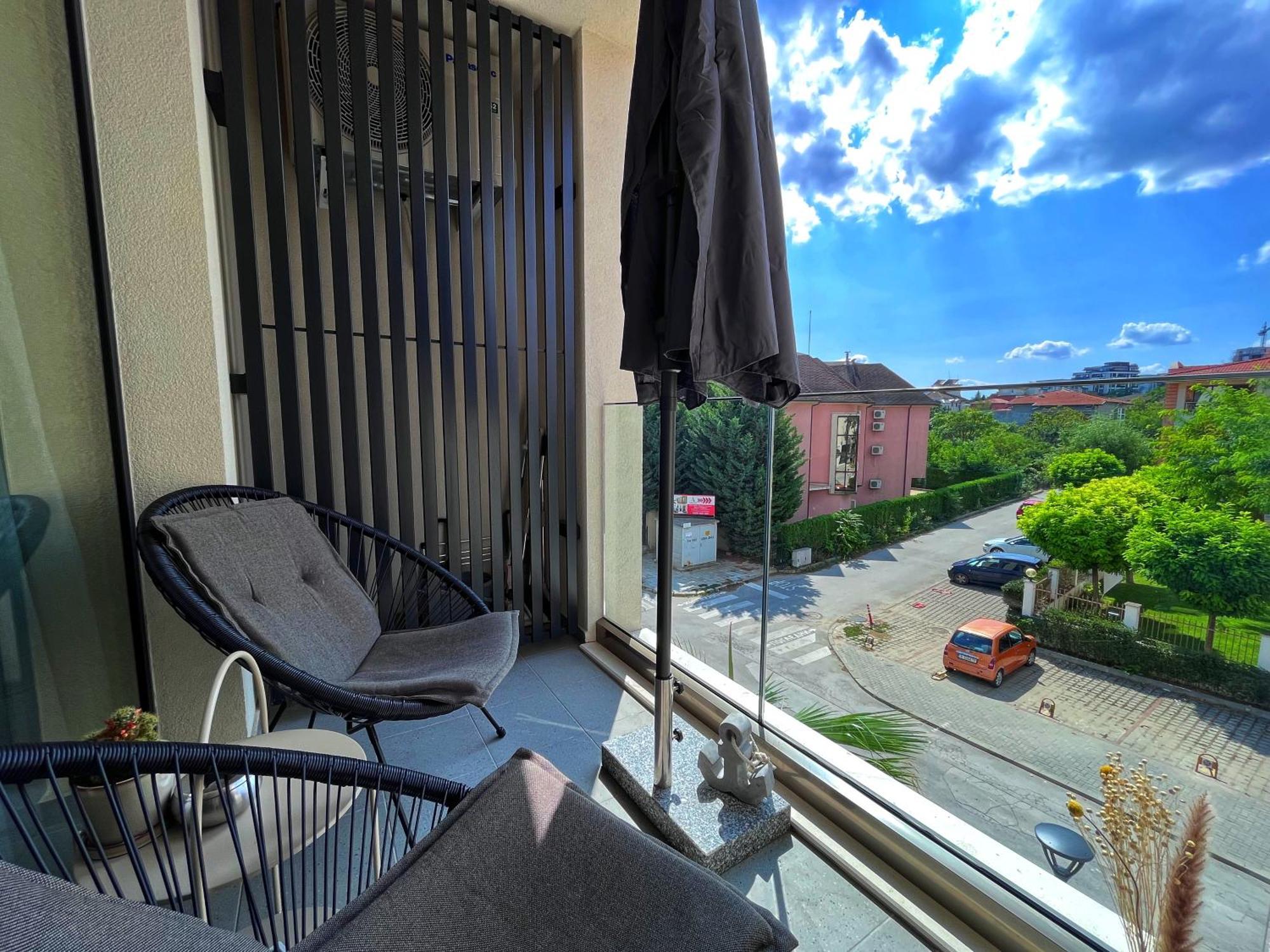 Azur Alegria Studio - Free Parking & Pool Св. Св. Константин и Елена Екстериор снимка